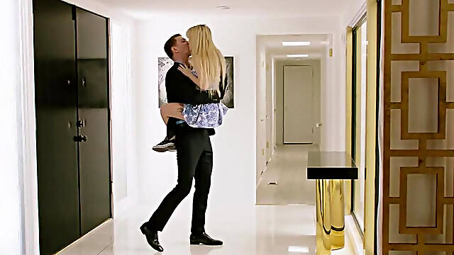 I Love Anal - Anal Confession - Kenzie Reeves