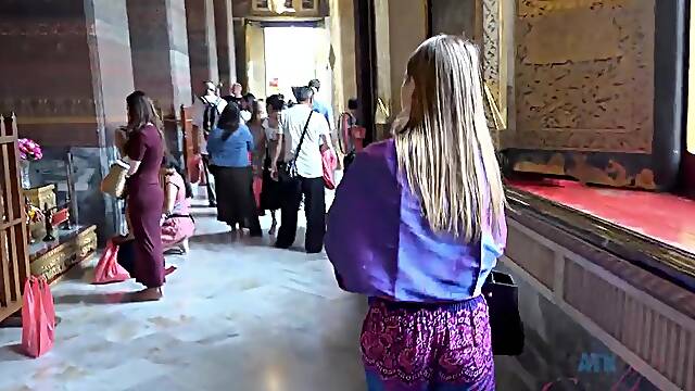 Jill Kassidy enjoys while giving her man a nice footjob - POV