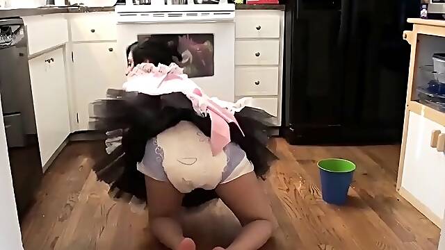 Cici: Saggy Diaper Maid Scrubbing Floor
