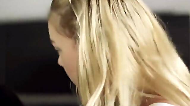 Two Lesbian Beauties, Harriet Sugarcookie And Anny Aurora