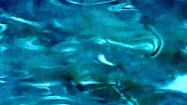 Cumshot porn with superb fancy woman from Screw My Wife Club