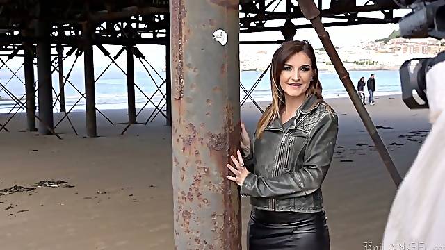 Hot interview of big tittied tattooed porn actress Adreena Winters