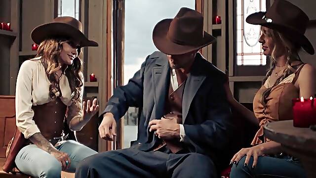 Gold Diggers - Adria Rae & Kimmy Granger