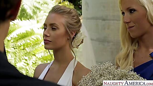 Gorgeous bride, Nicole Aniston is cheating her fiance with her horny friend, before the wedding