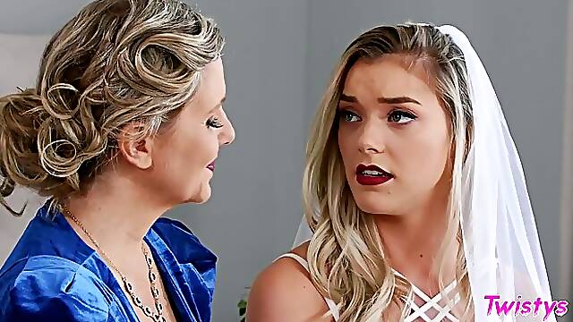 Busty mom Julia Ann seduces young bride Anny Aurora to lesbian sex