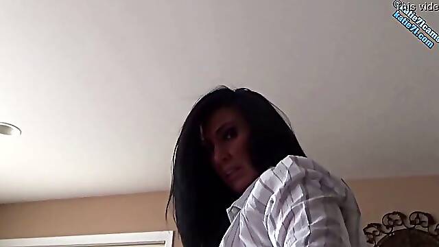 Big ass brunette MILF loves to ride big Torso