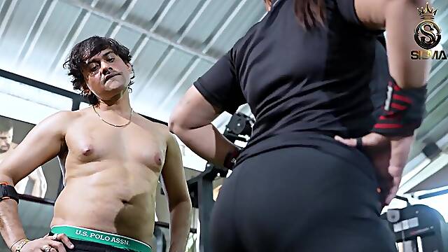 Rockdfloor Indian Brunette Big Ass Blowjob