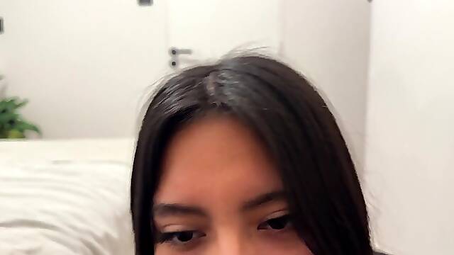 ASMR Latin chick oral-sex - U wont final 10 seconds ????