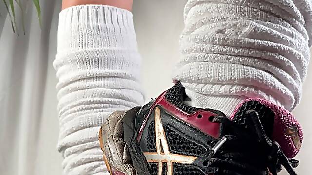 A Shoejob in Asics Kayano and slouch socks - CBT and Shoejob in Asics Sneakers - spitting and smeakerfetish - multiedit - 4k quality