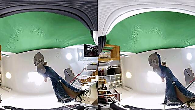 3DVR180 YIDE sports shoes trample on human-shaped carpet POV