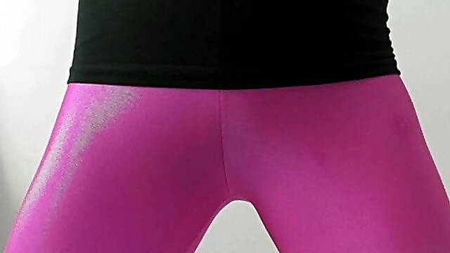 Id like you to stand in front of the camera in leggings MP4 HD 720p