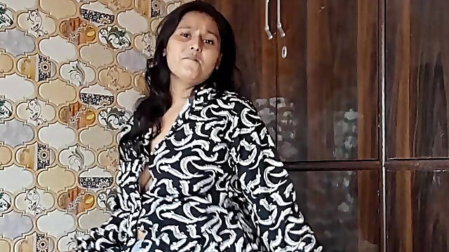 Puja Bhabhi Honry Dance