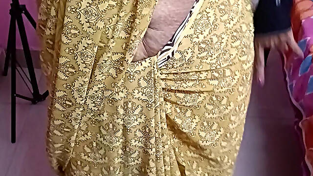 Tamil Hot Sari Dance