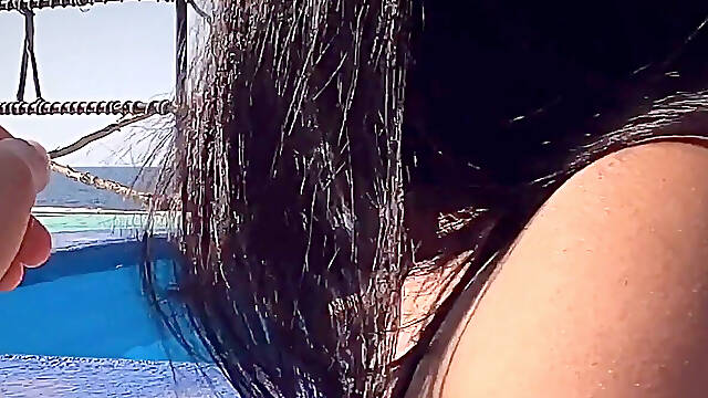 Underwater Cheating Fuck! Horny Hotwife at the Pool