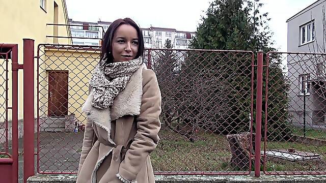 Brunette Francys in a steamy reality video: Blowjobs galore and those juicy naturals